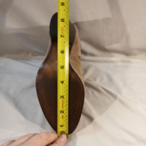 Michael Kors Suede Ankle Boots – Women’s – Good Condition - Picture 8 of 9